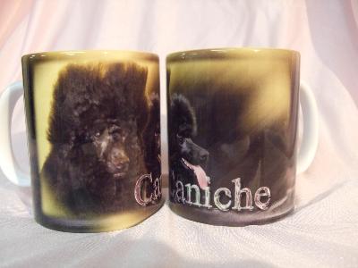 TASSE/MUG -  Chien CANICHE NOIR Coupe Expo
