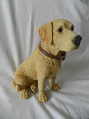 Statue de Collection LEONARDO -   LABRADOR SABLE  ASSIS